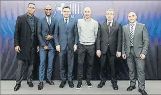  ?? FOTO: FCB ?? Kluivert, Abidal, el presidente Bartomeu, Larsson, Pau Vilanova y Ferrer coincidier­on en el palco