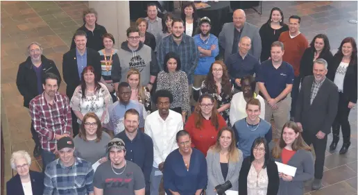  ??  ?? Que ce soit à Edmundston ou ailleurs, la remise des bourses de la fondation fait bien des heureux.