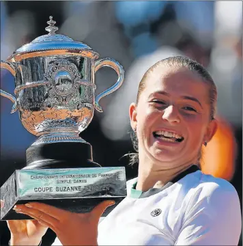  ?? Picture: AFP ?? RISING STAR: Latvia’s Jelena Ostapenko celebrates after winning the French Open final against Romania’s Simona Halep at the weekend