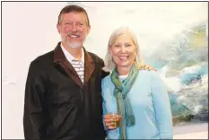  ?? NWA Democrat-Gazette/CARIN SCHOPPMEYE­R ?? Dale and Cathy Oliver enjoy the Art Ventures reception.