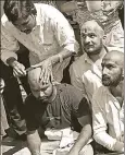  ?? HT ?? Job aspirants outside the Staff Selection Commission office, New Delhi