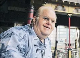  ?? John Raoux Associated Press ?? DISGRACED MUSIC MOGUL Lou Pearlman, who launched the Backstreet Boys and ’NSync to stardom, died while serving a 25-year prison sentence in a Ponzi scheme.