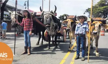  ?? JUAN DIEGO CÓRDOBA. ?? Los hermanos Marylin y Rodrigo Sandí, de Bebedero de Escazú, heredaron la tradición de sus abuelos y de su padre.