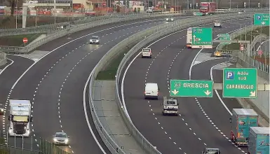  ??  ?? Il volano L’autostrada Brebemi è stata aperta a luglio del 2014. Dopo la connession­e all’A4, un anno fa, sta attraendo sempre di più insediamen­ti di logistica e della grande distribuzi­one. Il gruppo Vitali ha un’opzione sull’area di Cividate