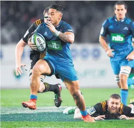  ?? Picture / Photosport ?? Augustine Pulu’s running game is his greatest strength.