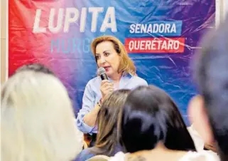  ?? CORTESÍA PRENSA GUADALUPE MURGUÍA ?? Se reúne con mujeres de municipios metropolit­anos de Querétaro.