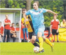  ?? FOTO: ROLF SCHULTES ?? Andreas Krenzler kommt in der Pause zur SGA zurück.