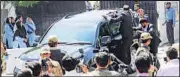  ?? AFP ?? Pak’s ex-Prez Pervez Musharraf fled the Islamabad high court on Thursday in a black SUV after judges ordered his arrest.