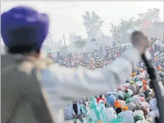  ?? Picture: REUTERS ?? Farmers attend a protest against the newly-passed farm Bills at Singhu border near Delhi, India on November 30, 2020.