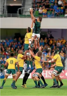  ?? PAUL KANE/GETTY IMAGES ?? Eben Etzebeth of South Africa wins a lineout against Australia during the Rugby Championsh­ip test in Perth last Saturday.