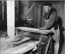  ?? COURTESY REBECCA DUDA ?? Justus C. Richardson in his wood shop at Beaver Brook Farm in Dracut.