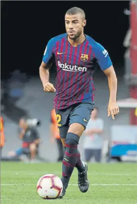  ?? FOTO: PEP MORATA ?? Rafinha conduce el balón en el Gamper ante Boca: logró un gran gol