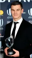  ??  ?? TOP MAN: Sexton receives the World Player of the Year award