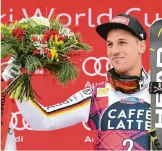  ?? Foto: Vincenzo Pinto, afp ?? Josef Ferstl schaut nach seinem ersten Weltcup Sieg noch etwas ungläubig. Mit etwas Glück und viel Courage katapultie­rte er sich aufs Podium.