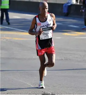  ??  ?? GOLDEN OLDIE: Gert Thys, here in action during last year’s Comrades Marathon, may have a good chance of a podium spot in the Two Oceans this year.