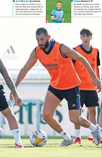  ??  ?? Benzema encara a Isco durante un ejercicio de la sesión de ayer por la tarde en la Ciudad Real Madrid de Valdebebas.