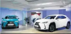  ??  ?? En la imagen, los Lexus UX premiados en 2020 y 2019.