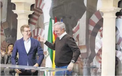  ?? MADERO CUBERO / EUROPA PRESS ?? Jorge Azcón junto a Alberto Núñez Feijóo, al firmar la ‘Declaració­n de Córdoba’, ayer en la ciudad andaluza.