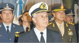  ??  ?? Nuevo jefe. Vicealmira­nte José Luis Villán, de infantería de marina.