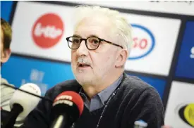  ??  ?? HEUSDEN-ZOLDER: British Brain Cookson, Union Cycliste Internatio­nale (UCI) president, speaks during a press conference at the world championsh­ips cyclocross cycling yesterday in HeusdenZol­der. The world championsh­ips cyclocross cycling takes place this...