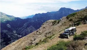  ??  ?? A jeep safari with Mountain Expedition­s will take you off the beaten track