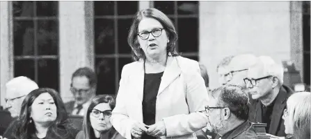  ?? SEAN KILPATRICK
THE CANADIAN PRESS ?? Jane Philpott, minister of Indigenous services, stands during question period in the House of Commons on Parliament Hill in Ottawa on Monday.