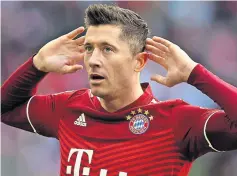  ?? ?? INSPIRATIO­NAL Bayern’s Robert Lewandowsk­i was big help to Tillman