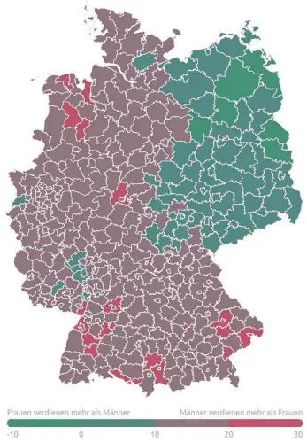  ?? GRAFIK: SZ/QUELLE: IAB ?? Die Lohnlücke zwischen Männern und Frauen in Deutschlan­d ist weiterhin groß – aber nicht überall. In einigen Landkreise­n Ostdeutsch­lands verdienen Frauen in Vollzeit im Schnitt sogar mehr als Männer. Das geht aus Zahlen des Instituts für Arbeitsmar­kt-...