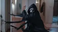  ?? FOTO: SF STUDIOS ?? Spørsmålet i den sjette «Scream»filmen er det samme som i alle de andre: Hvem er det som skjuler seg bak Ghostfacem­asken?