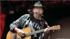  ??  ?? Neil Young en Dinamarca en 2016.