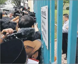  ?? AP PHOTO ?? North Korean Embassy counsellor Kim Yu Song reads a news release to reporters at the gate of the embassy in Kuala Lumpur, Malaysia.