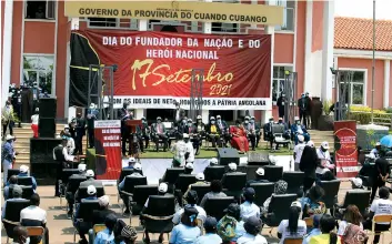  ?? LOURENÇO BULE | EDIÇÕES NOVEMBRO | MENONGUE ?? Carolina Cerqueira represento­u o Presidente João Lourenço no acto central do 17 de Setembro