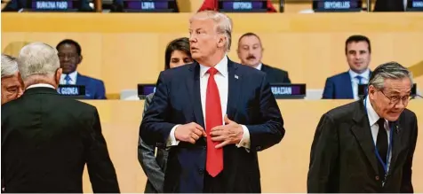  ?? Foto: Evan Vucci, dpa ?? Einen Tag vor der Generaldeb­atte präsentier­te US Präsident Donald Trump einem kleineren UN Gremium seine Vorstellun­gen von einer Reform der Weltgemein­schaft. Ihm geht es um Kosteneins­parung und Entbürokra­tisierung.