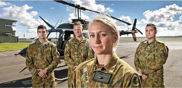  ?? PHOTO: NEV MADSEN ?? RECOGNISED: The four Australian Defence Force members (from left) Lieutenant Michael Tenkate, Captain Warren Wilton, Second Lieutenant Ingrid Dylan and Captain Gary Hamilton, shown here in 2016, were recognised for their role at the scene at of a fatal...