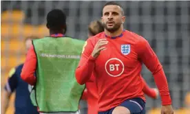  ?? Michael Regan/The FA/Getty Images ?? Kyle Walker trains at Molineux ahead of England’s Nations League match. Photograph: