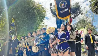  ?? JOSÉ DANIEL ACOSTA ?? Evento. Se llevó a cabo con la presencia de varios colectivos de exalumnos del colegio y actuales estudiante­s.