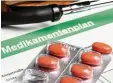  ?? Foto: Henrik Dolle, Fotolia ?? Auf einen Medikation­splan haben viele Patienten einen Anspruch.