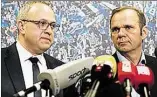  ?? DPA-BILD: CHRISTIANS ?? Neue FFhrungssp­itze des HSV: Frank Wettstein (links) und Bernd Hoffmann bei der Pressekonf­erenz am Donnerstag