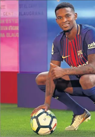  ??  ?? PREPARADO. Semedo aseguró en la rueda de prensa de presentaci­ón como nuevo jugador blaugrana que está listo para el Barça.