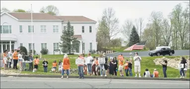  ?? Scott Mullin / For Hearst Connecticu­t Media ?? The Junior Newtown Action Alliance Club of Newtown High School stages a protest at the headquarte­rs of the National Shooting Sports Foundation at 11 Mile Hill Road in Newtown on May 5.