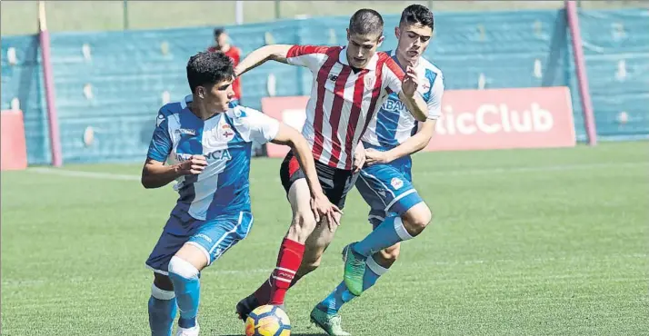  ?? FOTO: MIREYA LÓPEZ ?? Reforzado Sancet ha ayudado con un gran trabajo a que la selección se haya impuesto en los Juegos Mediterrán­eos y ahora dispone de unos días de descanso para llegar en condicione­s a la pretempora­da del primer equipo