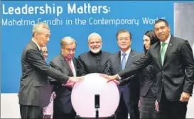  ?? ANI ?? ■ PM Narendra Modi, South Korean President Moon Jae-in, Bangladesh PM Sheikh Hasina and other world leaders inaugurate the Gandhi Solar Park in New York on Tuesday.