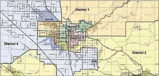  ?? KERN COUNTY MAP ?? This screenshot of Kern County’s official district map shows the five supervisor­ial districts centered around Bakersfiel­d.