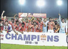  ?? AIFF ?? Chennai City players celebrate their I-league triumph.