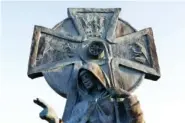  ?? AP PHOTO/PETER MORRISON ?? A statue of St. Brigid is seen Tuesday in Kildare, Irelenad.