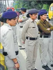  ?? DEEPAK SANSTA/HT ?? The police are now planning over to post more women staff in intelligen­ce and crime investigat­ion department­s.