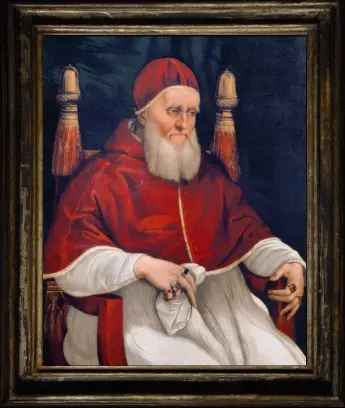  ??  ?? Portrait du pape Jules II (1511), de Raphaël. Giuliano Della Rovere succède à Rodrigo Borgia à la tête du Vatican. Son règne pontifical, long de dix années, s’achève le 21 février 1513, avec sa mort survenue alors qu’il est âgé de 69 ans.