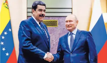  ?? AP ?? Vladimir Putin (der.) se reunió ayer con Nicolás Maduro en la residencia estatal Novo-Ogaryovo, Moscú.