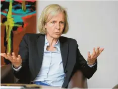  ?? Foto: Ulrich Wagner ?? Hat Respekt davor, wie die Politiker mit der Virus-krise umgehen: die Direktorin der Akademie für Politische Bildung in Tutzing, Ursula Münch.