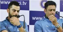  ?? –Supplied Photo ?? CONTROVERS­Y: India captain Virat Kohli, left, and former coach Anil Kumble attend a press conference.